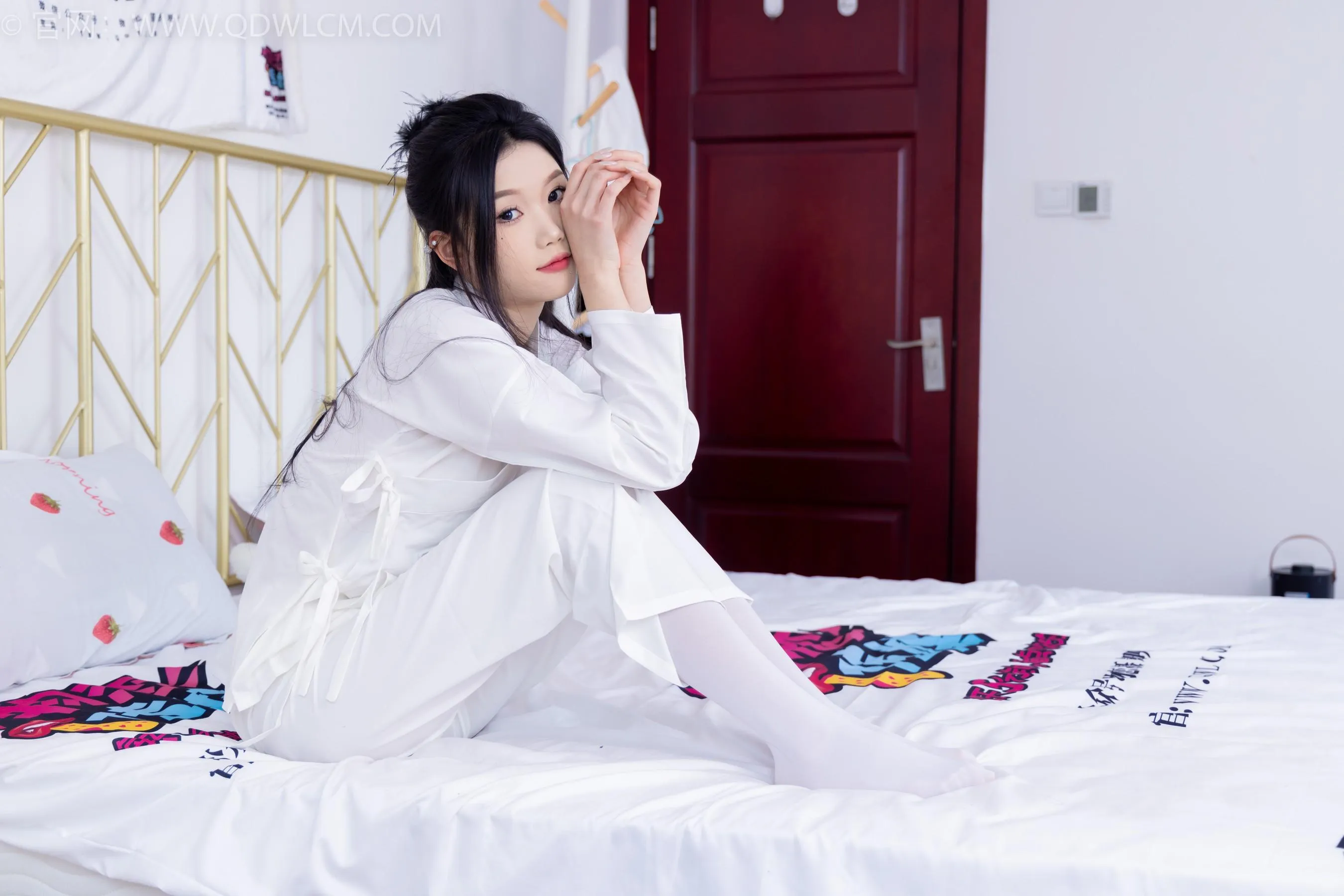 物恋传媒 NO.1586 小竹-纯白小仙女 [187P]插图5